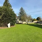 Rivage Maison Spacieuse 10 P 5 2 Sdb 2 Wc Confort Avec Jardin, Belle Terrasse Amenagee, Parking Privatif, A 2 Kms D'une Petite Plage, 3kms D'omaha Et Port En Bessin * Grand-Hameau