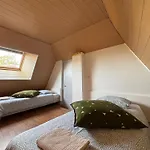 Rivage Maison Spacieuse 10 P 5 2 Sdb 2 Wc Confort Avec Jardin, Belle Terrasse Amenagee, Parking Privatif, A 2 Kms D'une Petite Plage, 3kms D'omaha Et Port En Bessin