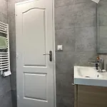 Rivage Maison Spacieuse 10 P 5 2 Sdb 2 Wc Confort Avec Jardin, Belle Terrasse Amenagee, Parking Privatif, A 2 Kms D'une Petite Plage, 3kms D'omaha Et Port En Bessin * Grand-Hameau