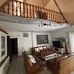 Дом отдыха Rivage Maison Spacieuse 10 P 5 2 Sdb 2 Wc Confort Avec Jardin, Belle Terrasse Amenagee, Parking Privatif, A 2 Kms D'une Petite Plage, 3kms D'omaha Et Port En Bessin Grand-Hameau