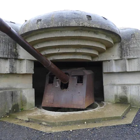 Rivage Maison Spacieuse 10 P 5 2 Sdb 2 Wc Confort Avec Jardin, Belle Terrasse Aménagée, Parking Privatif, à 2 Kms D'une Petite Plage, 3kms D'omaha Et Port En Bessin *