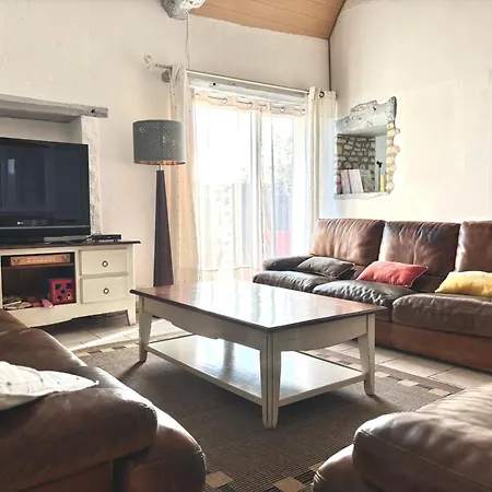 Ferienhaus Rivage Maison Spacieuse 10 P 5 2 Sdb 2 Wc Confort Avec Jardin, Belle Terrasse Amenagee, Parking Privatif, A 3km D'omaha Et Port En Bessin *