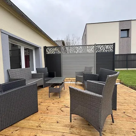 Rivage Maison Spacieuse 10 P 5 2 Sdb 2 Wc Confort Avec Jardin, Belle Terrasse Amenagee, Parking Privatif, A 3km D'omaha Et Port En Bessin * Grand-Hameau