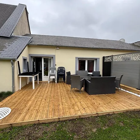 Rivage Maison Spacieuse 10 P 5 2 Sdb 2 Wc Confort Avec Jardin, Belle Terrasse Amenagee, Parking Privatif, A 2 Kms D'une Petite Plage, 3kms D'omaha Et Port En Bessin Ferienhaus Grand-Hameau