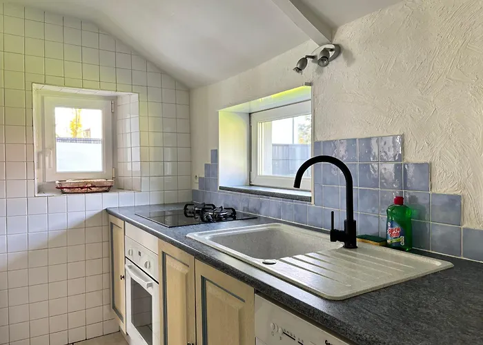 Rivage Maison Spacieuse 10 P 5 2 Sdb 2 Wc Confort Avec Jardin, Belle Terrasse Aménagée, Parking Privatif, à 2 Kms D'une Petite Plage, 3kms D'omaha Et Port En Bessin Casa vacanze Grand-Hameau