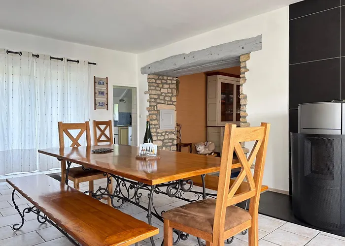 Casa vacanze Rivage Maison Spacieuse 10 P 5 2 Sdb 2 Wc Confort Avec Jardin, Belle Terrasse Aménagée, Parking Privatif, à 2 Kms D'une Petite Plage, 3kms D'omaha Et Port En Bessin