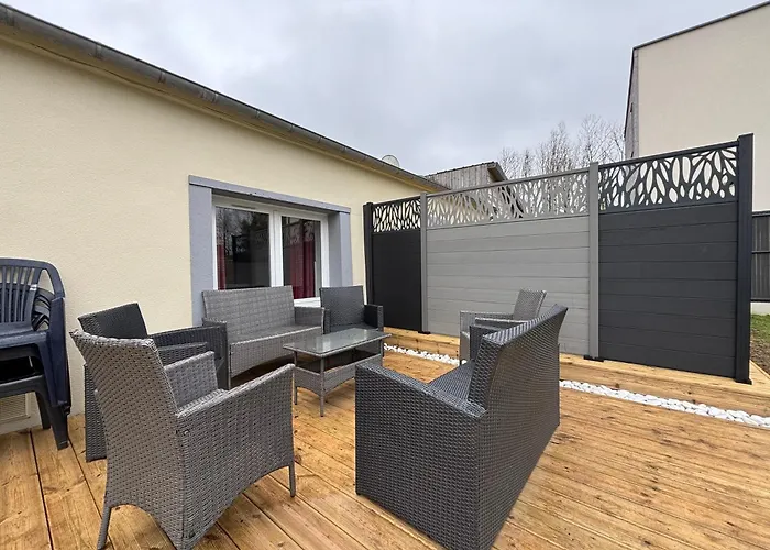 Rivage Maison Spacieuse 10 P 5 2 Sdb 2 Wc Confort Avec Jardin, Belle Terrasse Aménagée, Parking Privatif, à 2 Kms D'une Petite Plage, 3kms D'omaha Et Port En Bessin Grand-Hameau