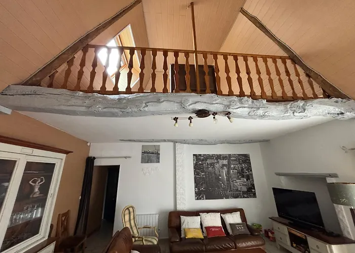 Casa vacanze Rivage Maison Spacieuse 10 P 5 2 Sdb 2 Wc Confort Avec Jardin, Belle Terrasse Aménagée, Parking Privatif, à 2 Kms D'une Petite Plage, 3kms D'omaha Et Port En Bessin